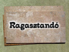 Ragasztandó padlóburkoló lapok